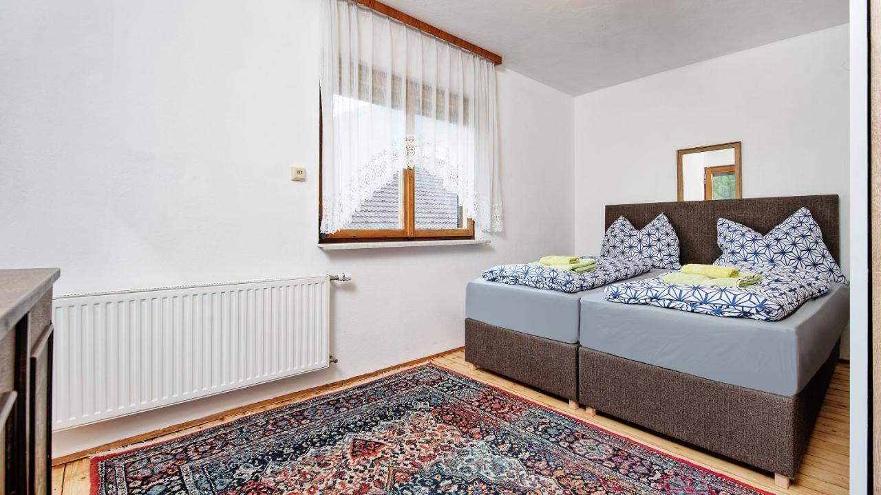 Haus Unter Gerlitzen Apartamento Bodensdorf Exterior foto