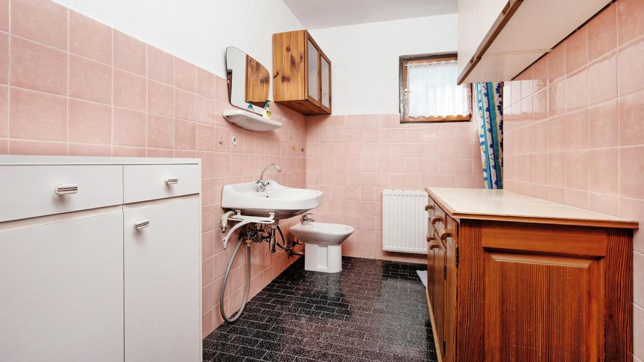 Haus Unter Gerlitzen Apartamento Bodensdorf Exterior foto