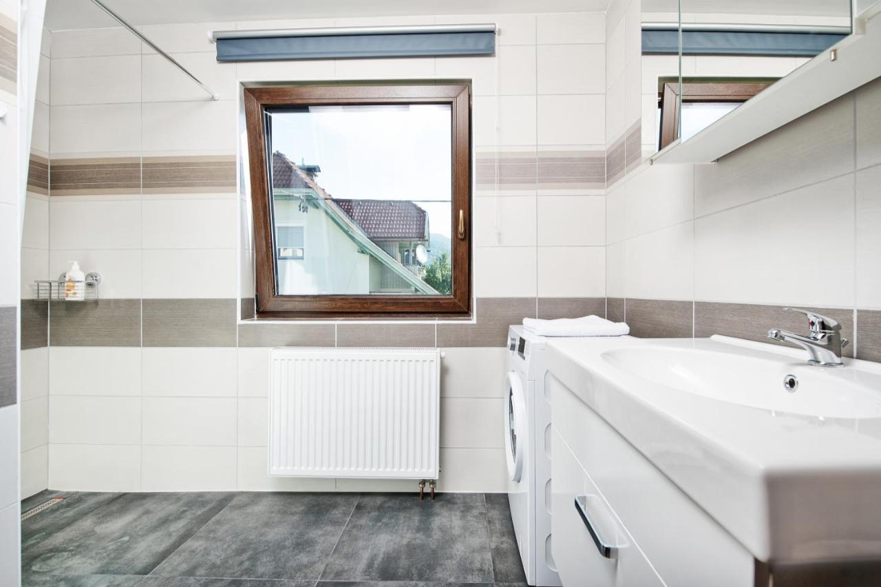 Haus Unter Gerlitzen Apartamento Bodensdorf Exterior foto